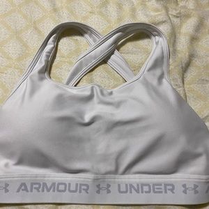 Large Under Armour sports bra
